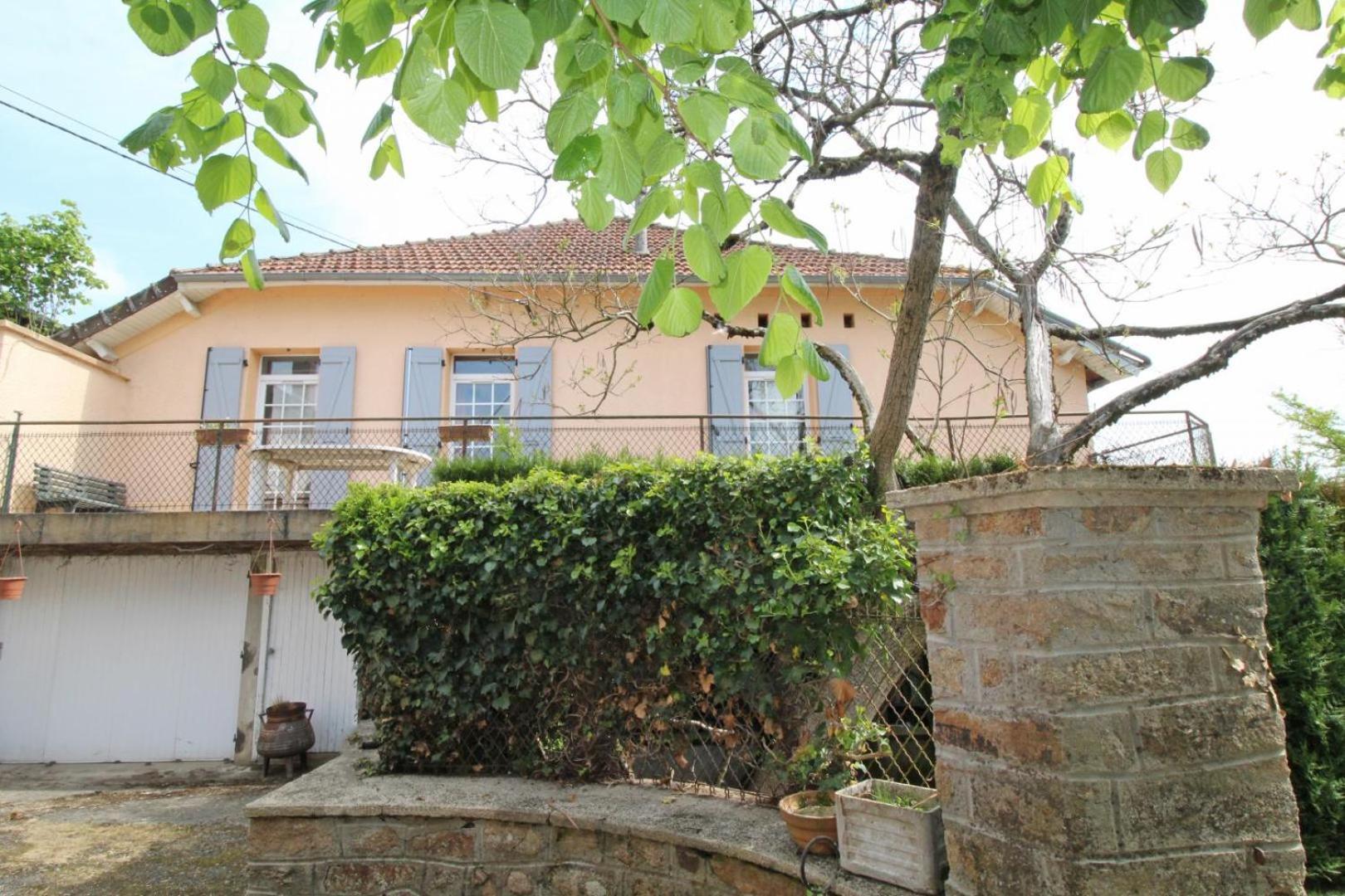 Chez Doussaud Bessines-sur-Gartempe Exterior foto